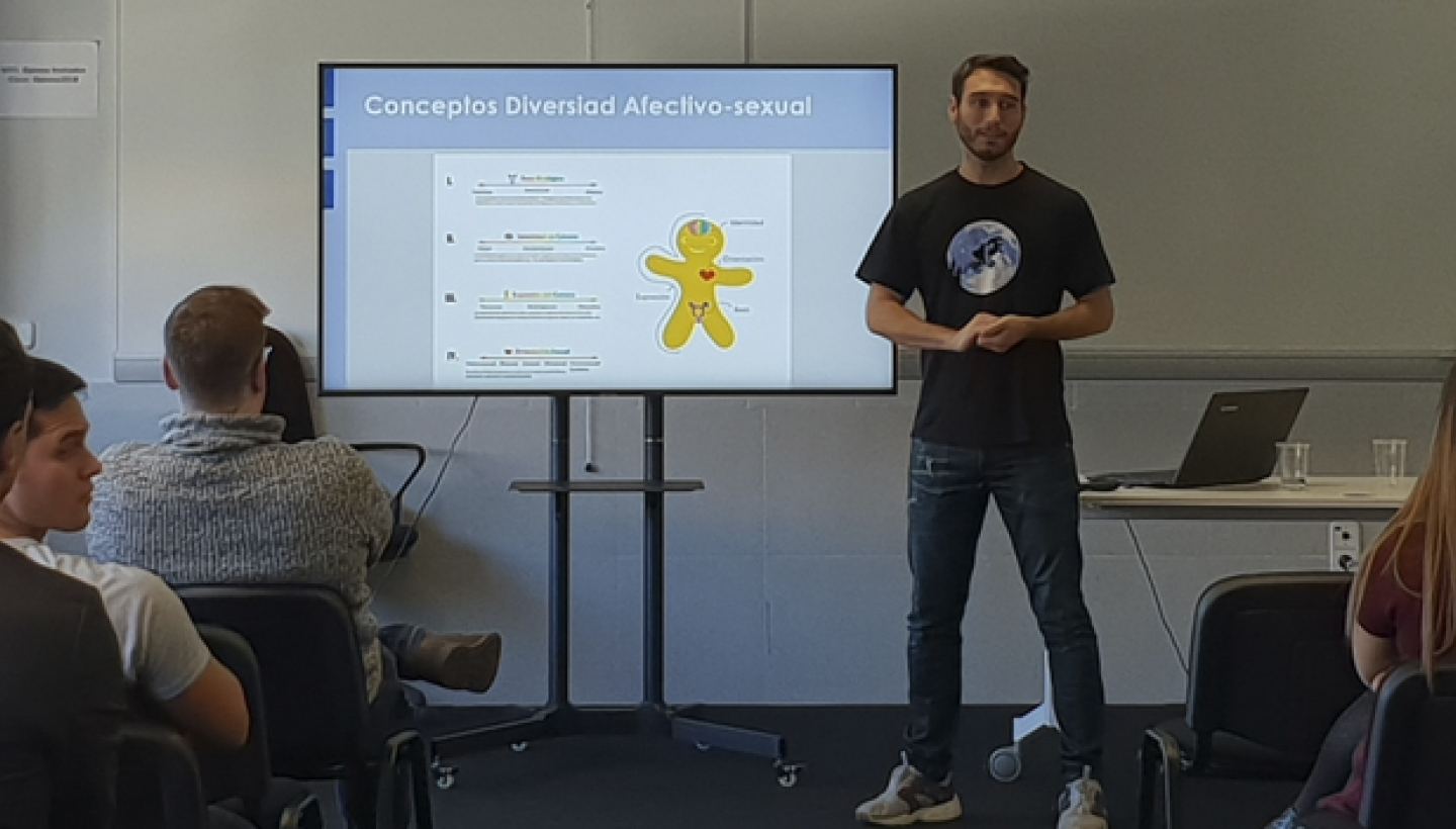 community_LGBT_collaboration_orientation_influencer_Opinno
